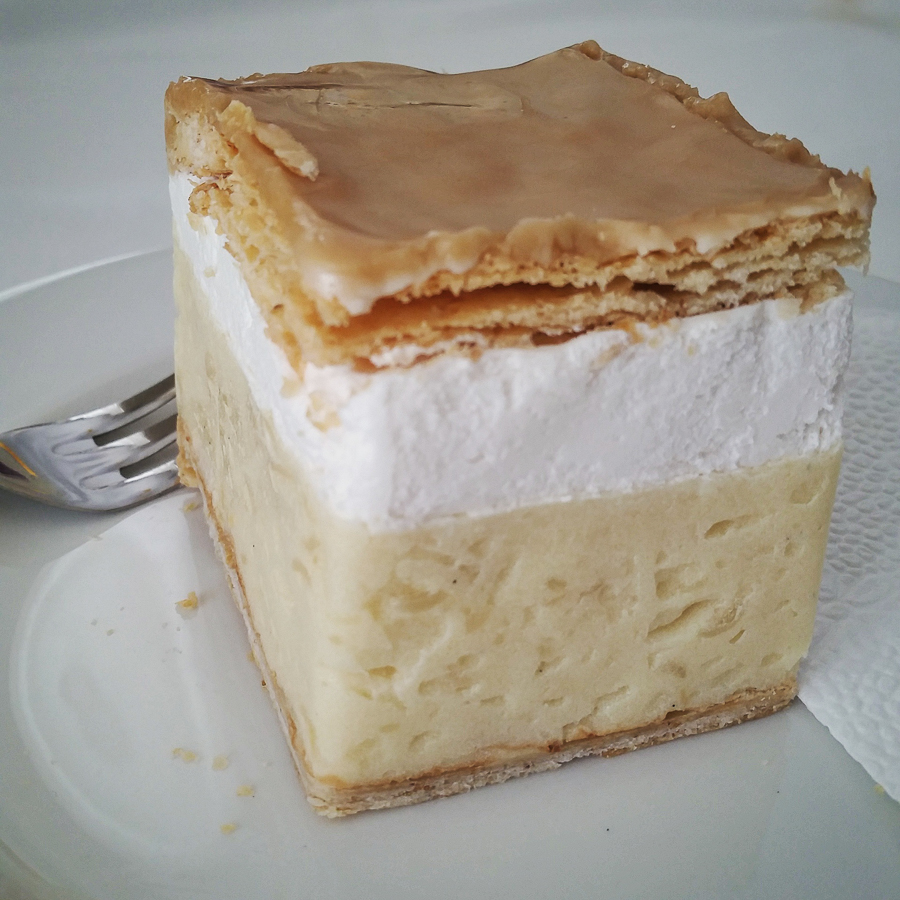 Manger vegan à Budapest - Napfenyes, mille feuilles