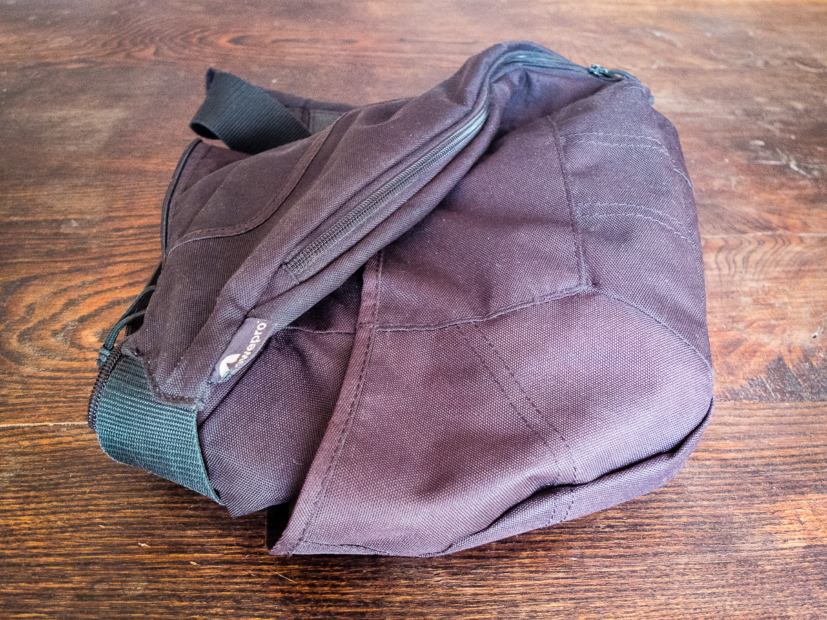 Test Lowepro Passport Sling