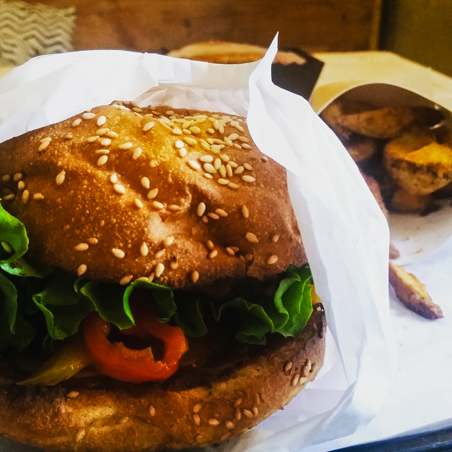 Manger vegan à Paris - Hank Burger