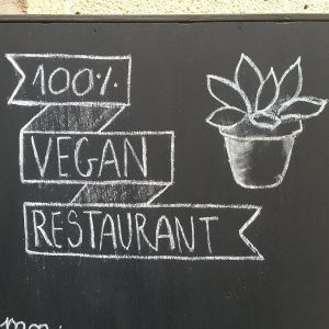 Manger vegan à Budapest - Kosmosz, 100% vegan