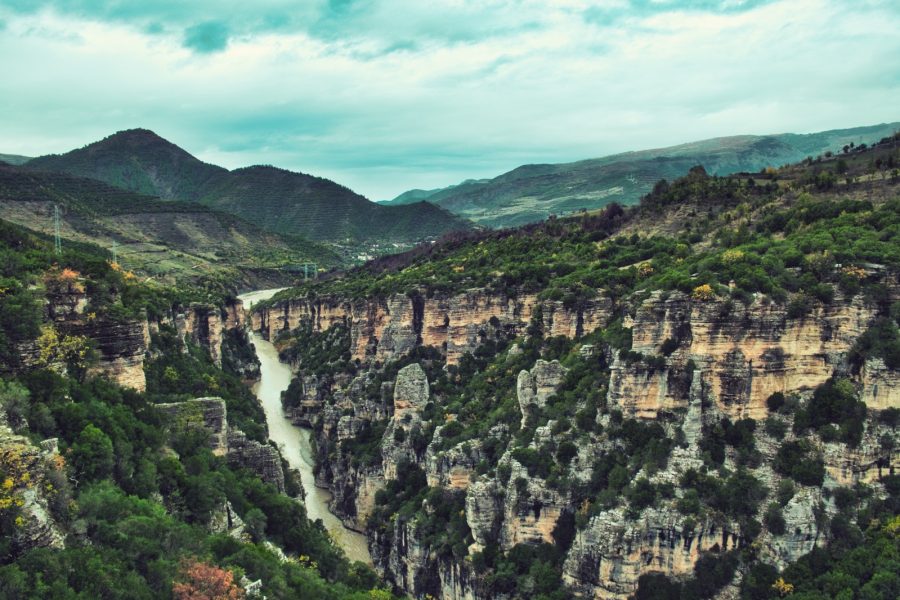 10 raisons de visiter l'Albanie en 2020 - canyon d'Osumi
